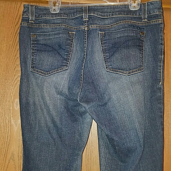 DKNY capri jeans - Picture 4 of 6